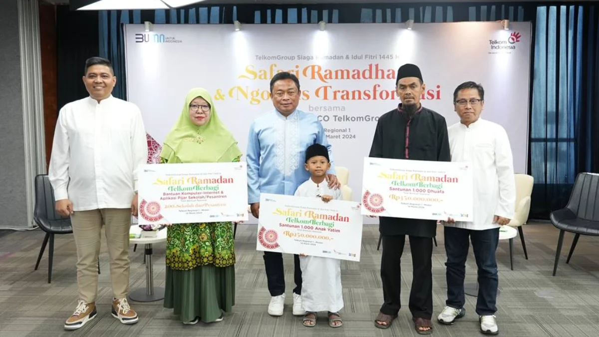 Safari Ramadan 1445 H TelkomGroup: Tinjau Kesiapan Infrastruktur Layanan Telekomunikasi dan Salurkan Bantuan CSR Safari Ramadan 1445 H TelkomGroup