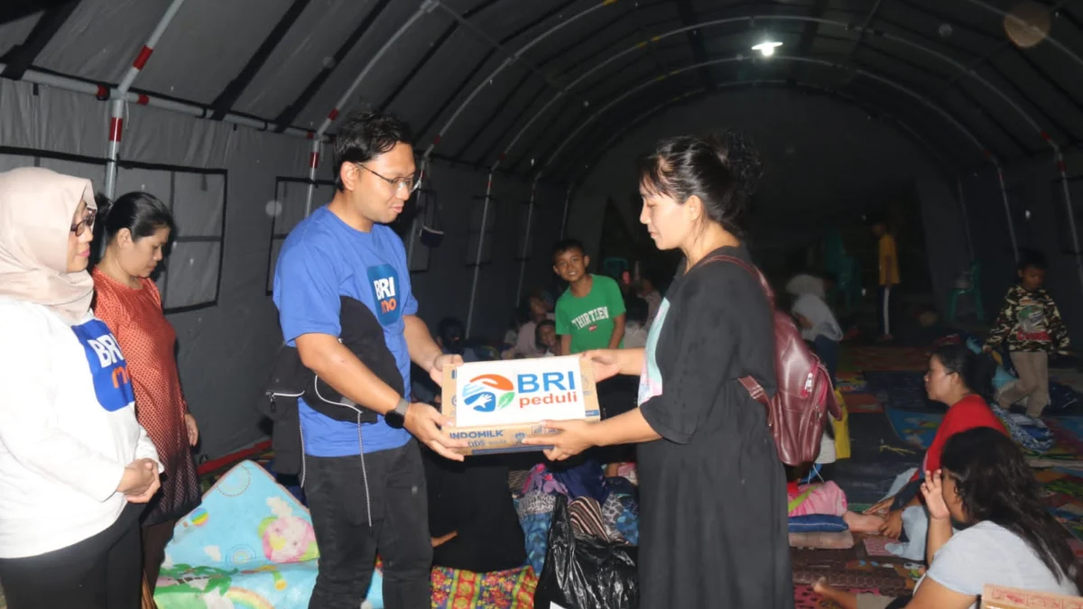 Gerak Cepat Tanggap Bencana Gempa Sumedang, BRI Salurkan Bantuan Bagi Korban Terdampak Gerak Cepat Tanggap Bencana Gempa Sumedang, BRI Salurkan Bantuan Bagi Korban Terdampak