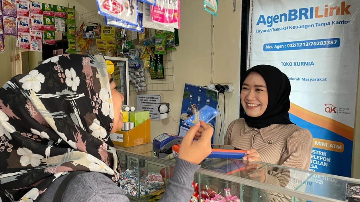 Agen Mitra UMi BRILink Selamatkan Masyarakat Dari Jerat Rentenir/ Dok. Humas BRI