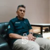 Kabid Resos dan Dayasos, Supijan Malik, saat dijumpai di Kantor Dinas Sosial Kota Cimahi.