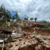 Kondisi SDN I Babakan Talang di Desa Cibedug, Kecamatan Rongga, KBB akibat bencana pergerakan tanah, Minggu (10/3).
