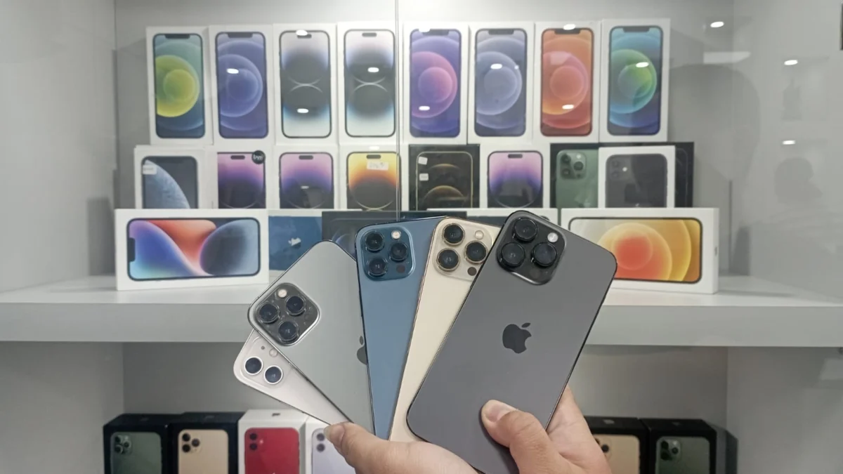 Beragam iPhone yang bisa disewa di RentaliPhone.