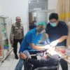 Fikri Firdaus (35) saat mendapatkan perawatin di RS R. Syamsudin Kota Sukabumi.