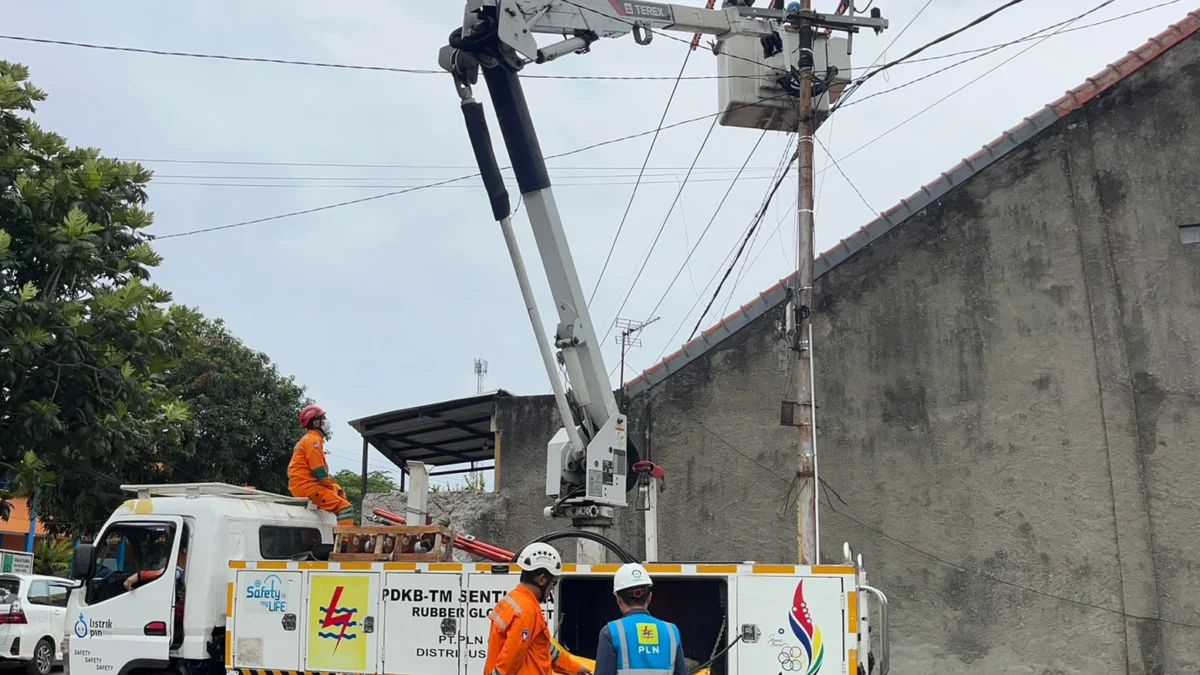PLN UID Jawa Barat Siagakan 2.657 Personel, Kawal Keandalan Kelistrikan Ramadhan 1445 H