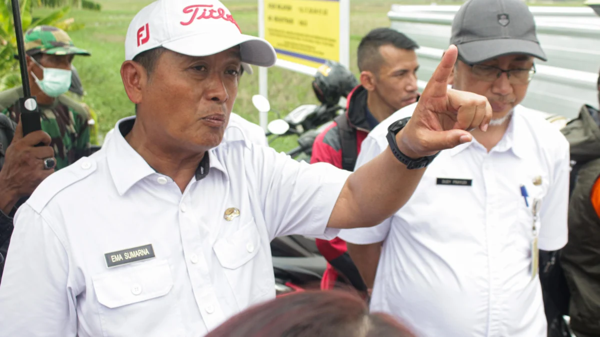 Ilustasi Sekda Bandung, Ema Sumarna. (Pandu Muslim/Jabar Ekspres)