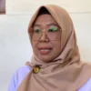 Pemeriksaan pada BPOM Bandung, Leni Maryati.
