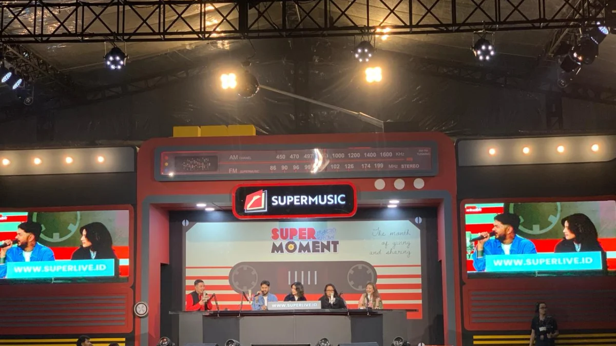 Pecah, Super Moment Radio Show Sukses Gelorakan Cirebon Interaksi superfriend bersama para bintang tamu dalam sesi tanya jawab yang dihadirkan oleh Super Moment Radio Show.