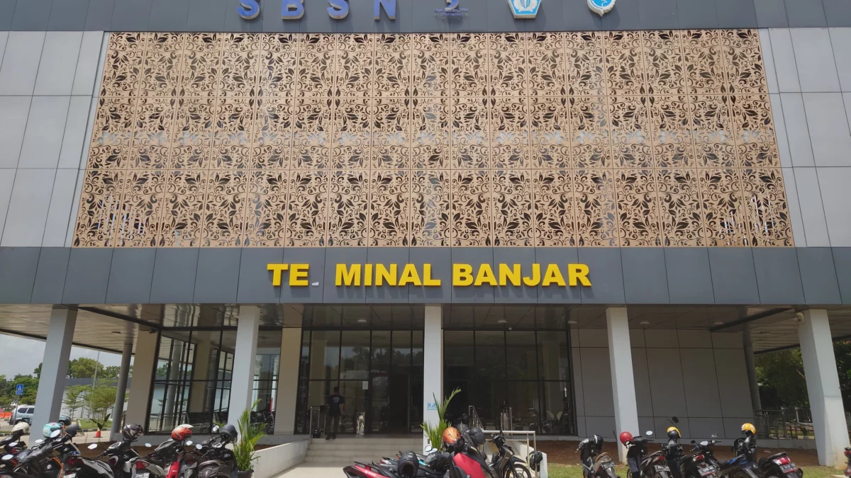 Terminal Tipe A Banjar masih nampak sepi dari penumpang yang melaksanakan mudik lebaran, Senin 25 Maret 2024.
