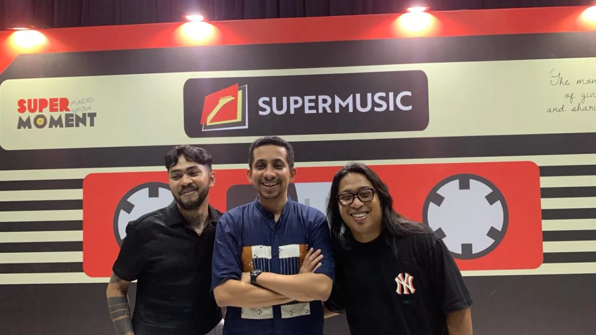Bintang Tamu Supermoment Radio Show di Kota Tasikmalaya. Ini jadi kali pertama Habib Jafar tampil di gelaran ini (Sadam Husen Soleh Ramdhani)
