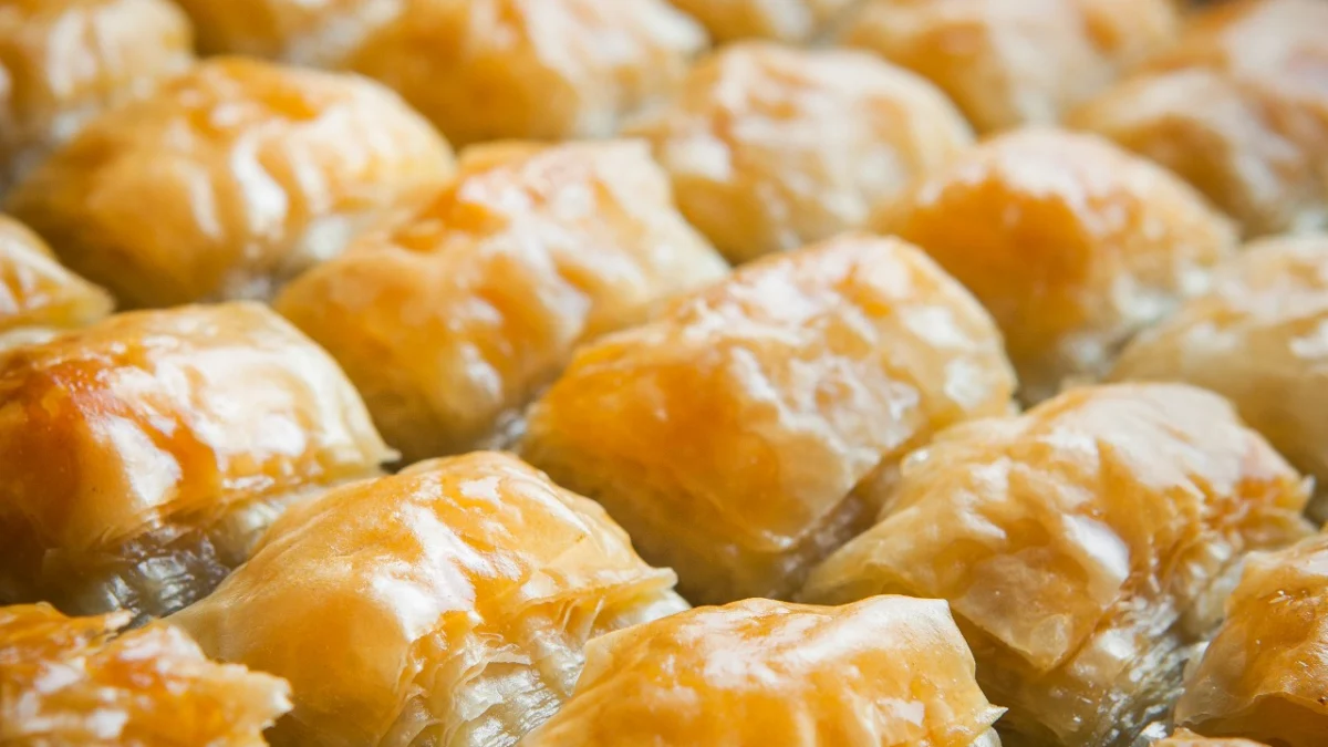 Kue Manis Baklava yang Populer di Wilayah Timur Tengah, Sudah Mencobanya? (ilustrasi: Freepik)