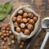 6 Manfaat Konsumsi Hazelnut Bagi Kesehatan (ilustrasi: Freepik)