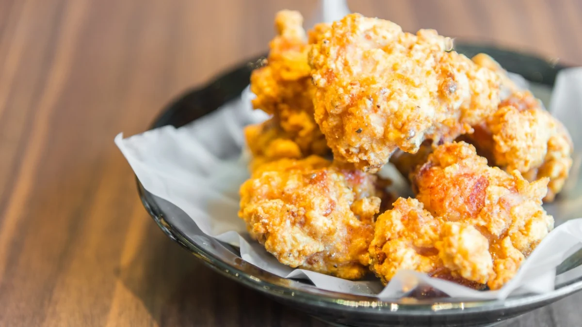 Resep Karaage Lezat dan Renyah, Coba Buat Langsung di Rumah Resep Karaage Lezat dan Renyah, Coba Buat Langsung di Rumah (ilustrasi: Freepik)
