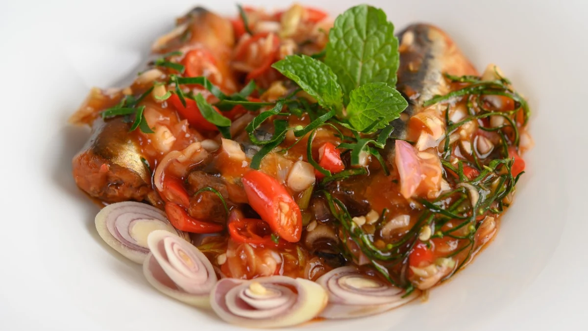 Resep Sarden Asam Manis, Cocok Sebagai Pendamping Nasi Hangat (ilustrasi: Freepik)