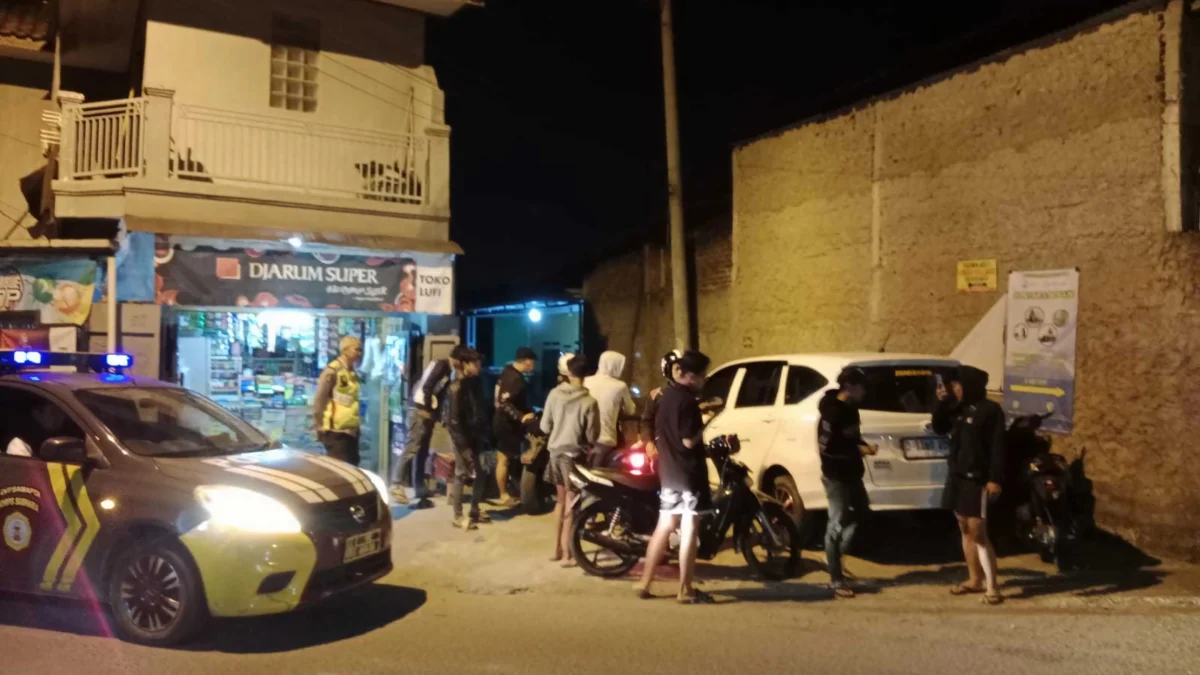 Antisipasi Perang Sarung dan Pemuda yang Mabuk-Mabukan di Cileunyi, Polisi Ambil Langkah Ini Antisipasi Perang Sarung dan Pemuda yang Mabuk-Mabukan di Cileunyi, Polisi Ambil Langkah Ini