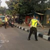 Pengendara Motor Tewas di TKP Usai Tertabrak Truk di Jalan Soekarno-Hatta Bandung