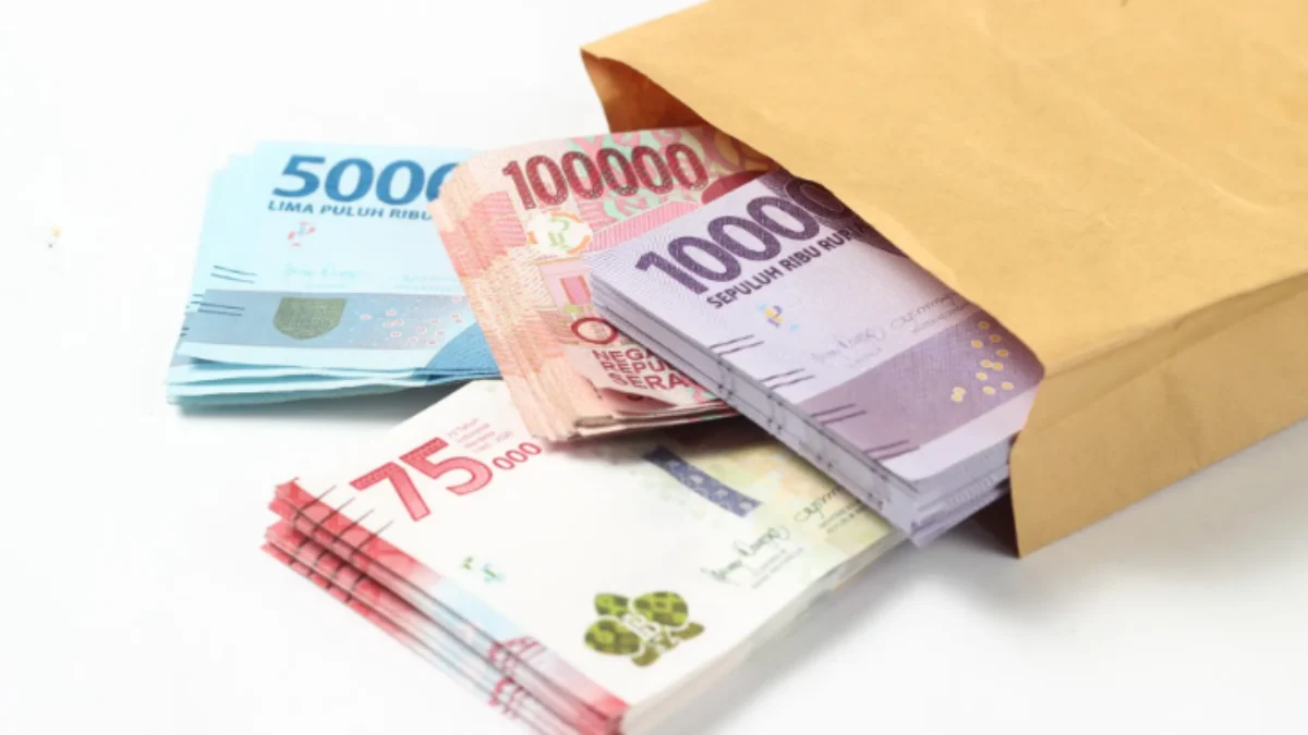 Ketahui Syarat dan Cara Tukar Uang Baru di BCA Buat Bagi-Bagi THR Lebaran 2024