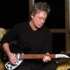 Potret Eric Carmen ketika bermusik (Antara)