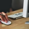 Ilustrasi Member Smart Wallet Beberapa Menelusuri Keberadaan Kantor Pusat Usai Tak Bisa Tarik Dana, Apakah Ada Kantor Fisiknya?/ Pexels/ Vojtech Okenka