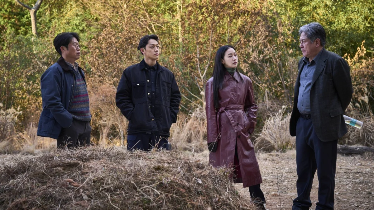 Exhuma Meraih Pujian, Disebut Sebagai Horor Korea Terbaik Pasca The Wailing