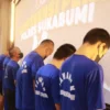 7 Tersangka dalam kasus sebaran Narkotika dan obat terlarang di Sukabumi tertunduk malu saat dihadirkan dalam konferns pers. Riki/Jabar Ekspres/