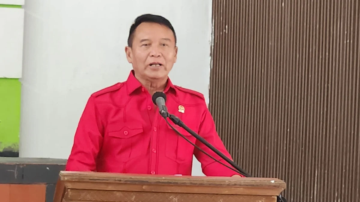 TB Hasanuddin: Perubahan KKB Jadi OPM Lebih Realistis, Tapi Seluruh Lembaga Negara Harus Sepakat Anggota Komisi I DPR RI Mayjen TNI (p) TB Hasanuddin menilai perubahan KKB jadi OPM lebih realistis, tapi seluruh Lembaga Negara harus sepakat.