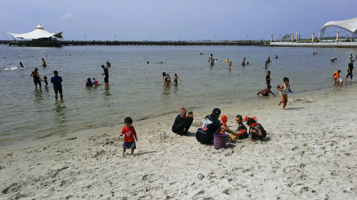Ancol Ramai Dikunjungi 40 Ribu Pengunjung saat Hari Pertama Lebaran