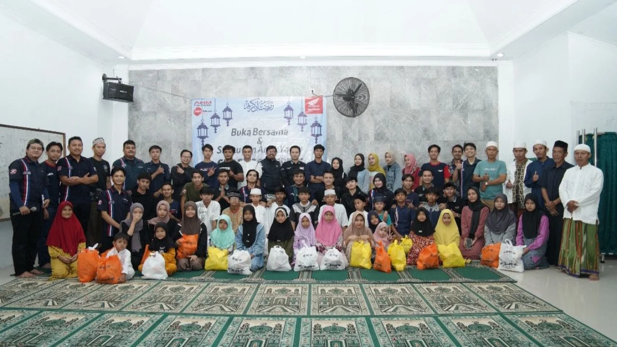 Santunan dan Buka Bersama Anak Yatim yang diselenggarakan CBR Bogor Riders.