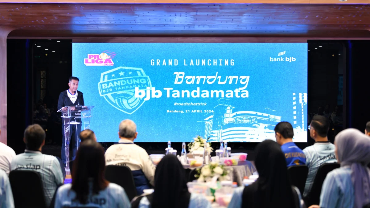 Lepas Bandung bjb Tandamata Berkompetisi di Proliga 2024, Bey Machmudin: Jaga Kekompakan dan Sportivitas