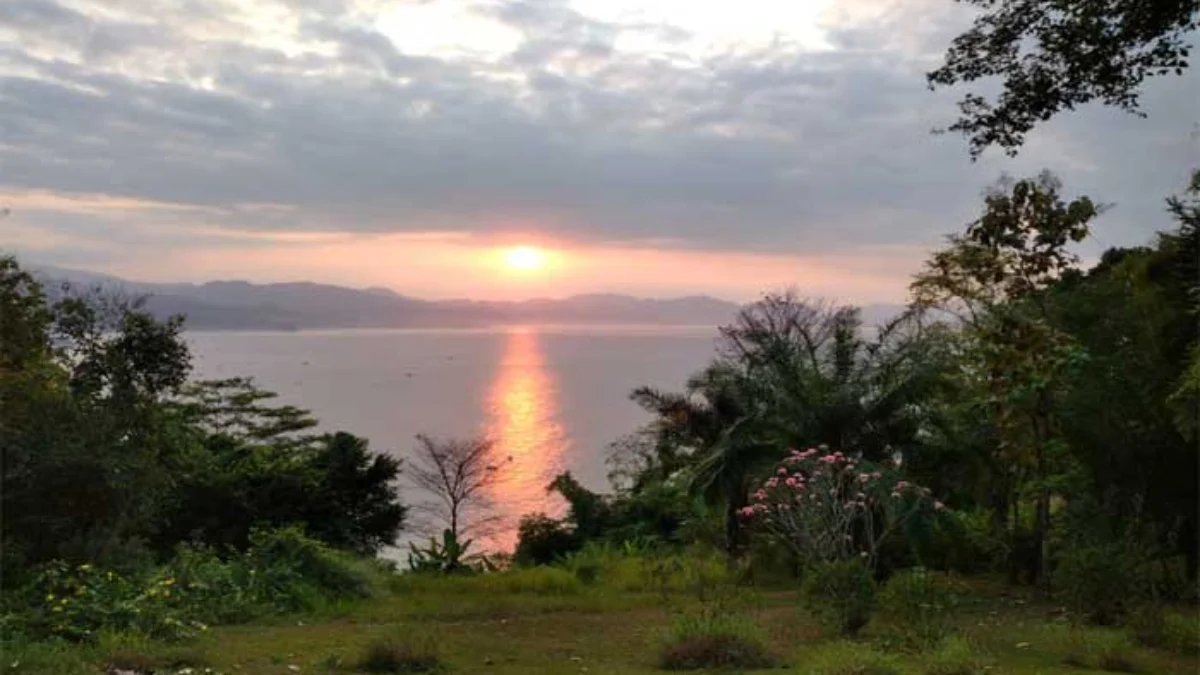 Bukit Pasir Randu, wisata alam baru di Kabupaten Sukabumi.