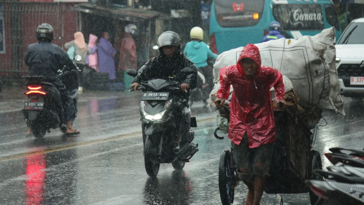 Prospek Cuaca Periode Mudik Lebaran 2024, BMKG Sebut Potensi Hujan Mengguyur Kabupaten Bandung Hujan berpotensi mengguyur wilayah Kabupaten Bandung selama mudik lebaran/Istimewa/