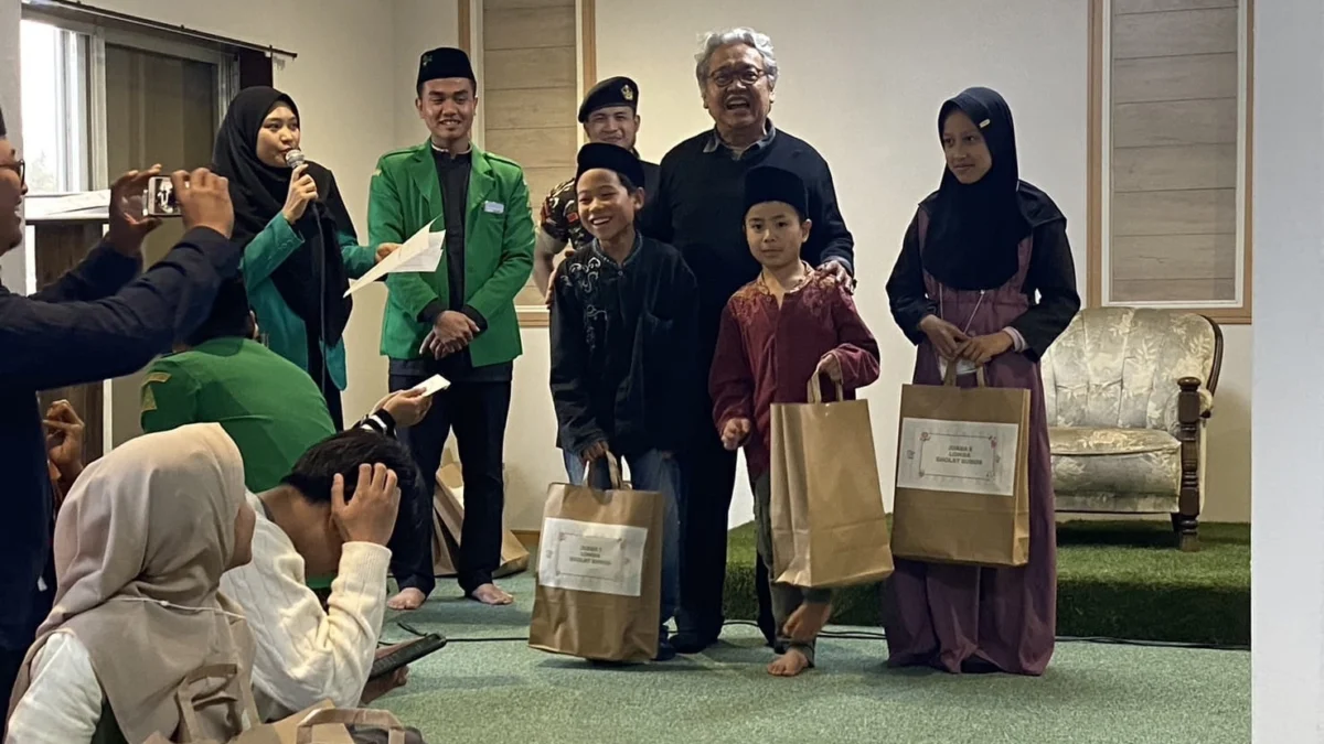 Mustasyar PCINU Jepang yang juga Dubes RI Heri Akhmadi saat acara lomba Lomba Cerdas Anak Saleh se-Jepang di Pondok Pesantren NU  Koga, Ibaraki, Jepang pada Sabtu 30 Maret 2024 lalu.