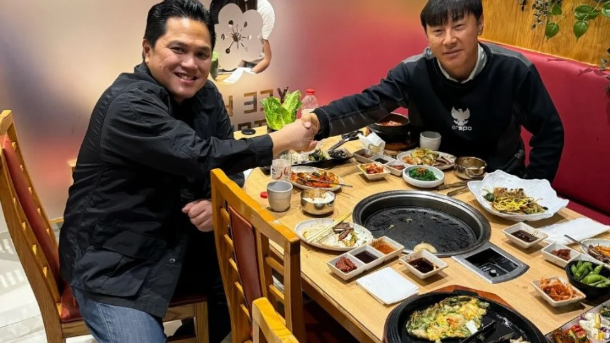 Ketua Umum PSSI Erick Thohir dan pelatih Timnas Indonesia Shin Tae-yong/Foto: Instagram @erickthohir/