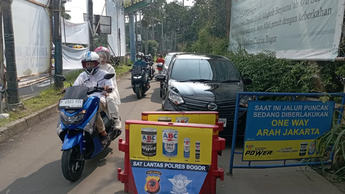Volume kendaraan arah jalur Puncak meningkat/Sandika Fadilah/Jabar Ekspres