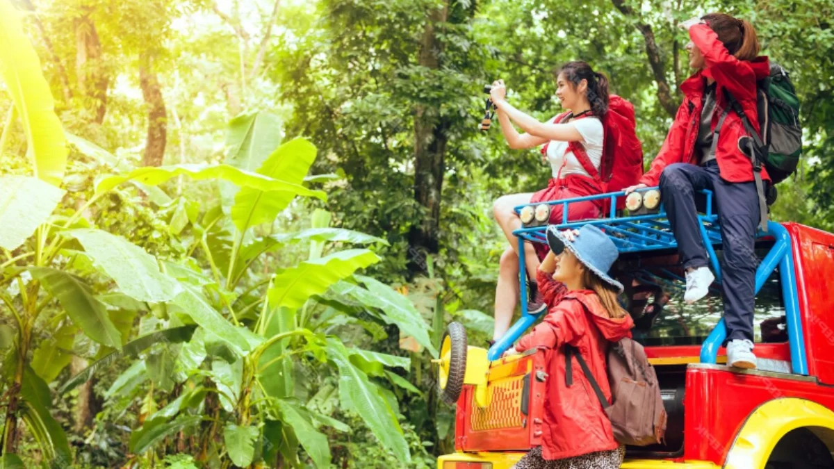 10 Destinasi Tempat Wisata Bandung yang Mudah Dijangkau dengan Kendaraan Umum