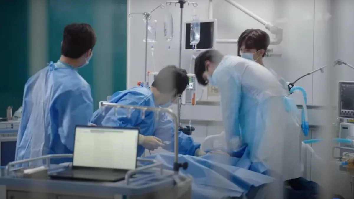 Ilustrasi Film Kedokteran Dr. Romantic 3 (Tangkapan layar Youtube Disney+)