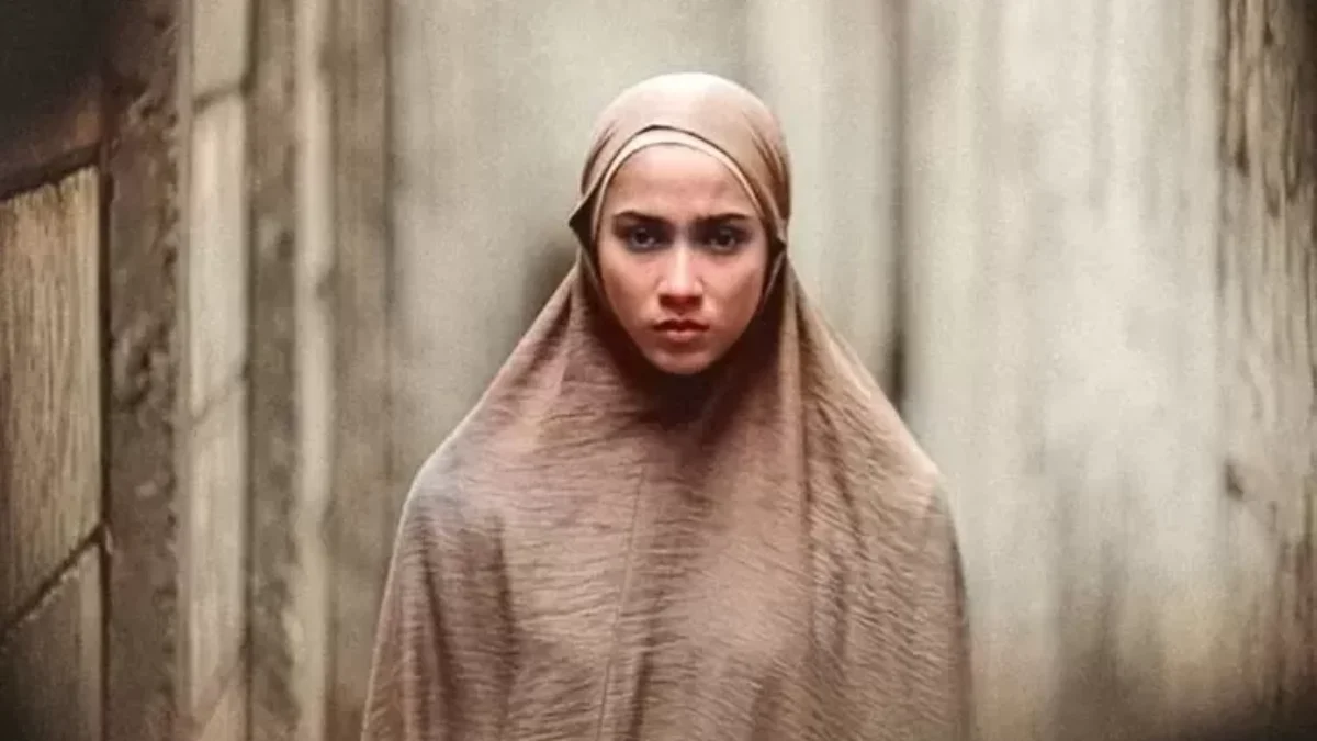 Film "Tuhan Izinkan Aku Berdosa" Sambangi Layar Lebar Mulai 22 Mei 2024 Film drama religi yang dinanti-nantikan, "Tuhan, Izinkan Aku Berdosa", siap menyapa penonton mulai 22 Mei 2024 di bioskop