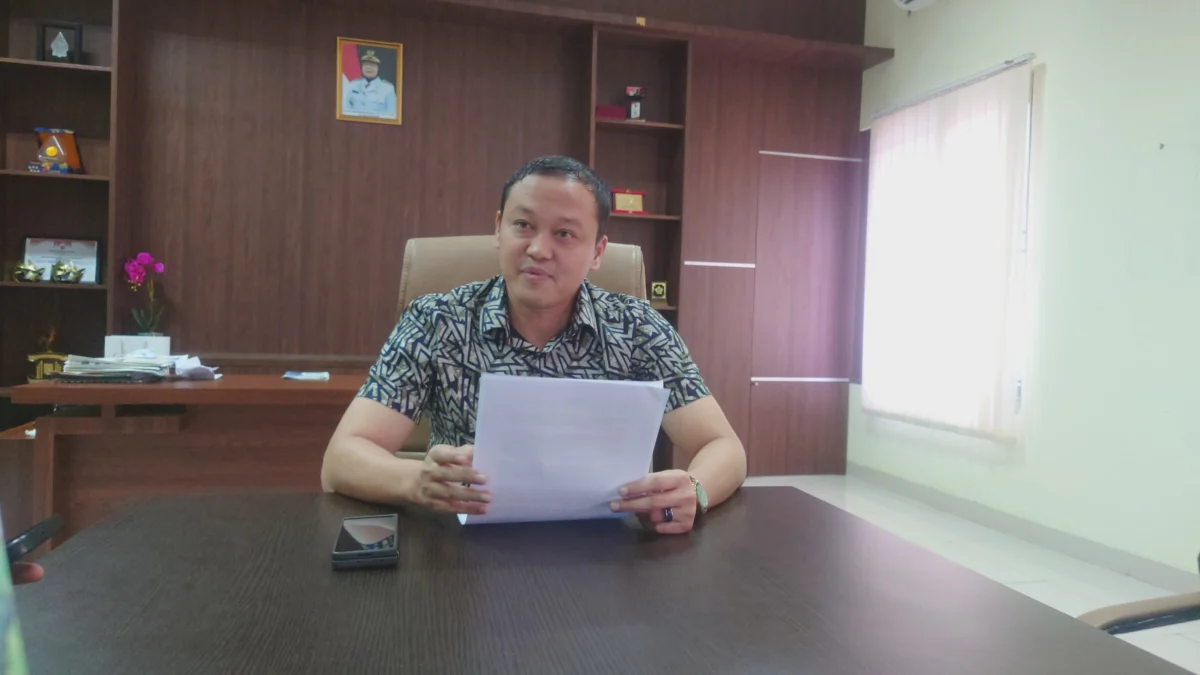 Klarifikasi Diskominfo Kota Banjar Soal Kendala Jaringan Internet Kepala Diskominfo Kota Banjar, Dede Tito Ismanto, mengklarifikasi perihal layanan jaringan internet.