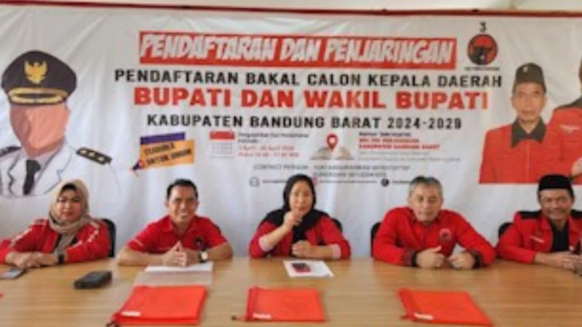 PDIP Buka Pendaftaran untuk Cabup di Pilkada Bandung Barat DPC PDIP KBB buka pendaftaran untuk penjaringan yang akan diusung di Pilkada serentak 2024 Bandung Barat, Kamis (4/4).
