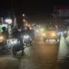 Kondisi jalur mudik Lebaran 2024 di Simpang Padalarang, Kabupaten Bandung Barat (KBB), ramai lancar, Senin (8/4).