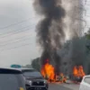 Laka lantas di Tol Japek KM 58, Senin (8/4) pagi.