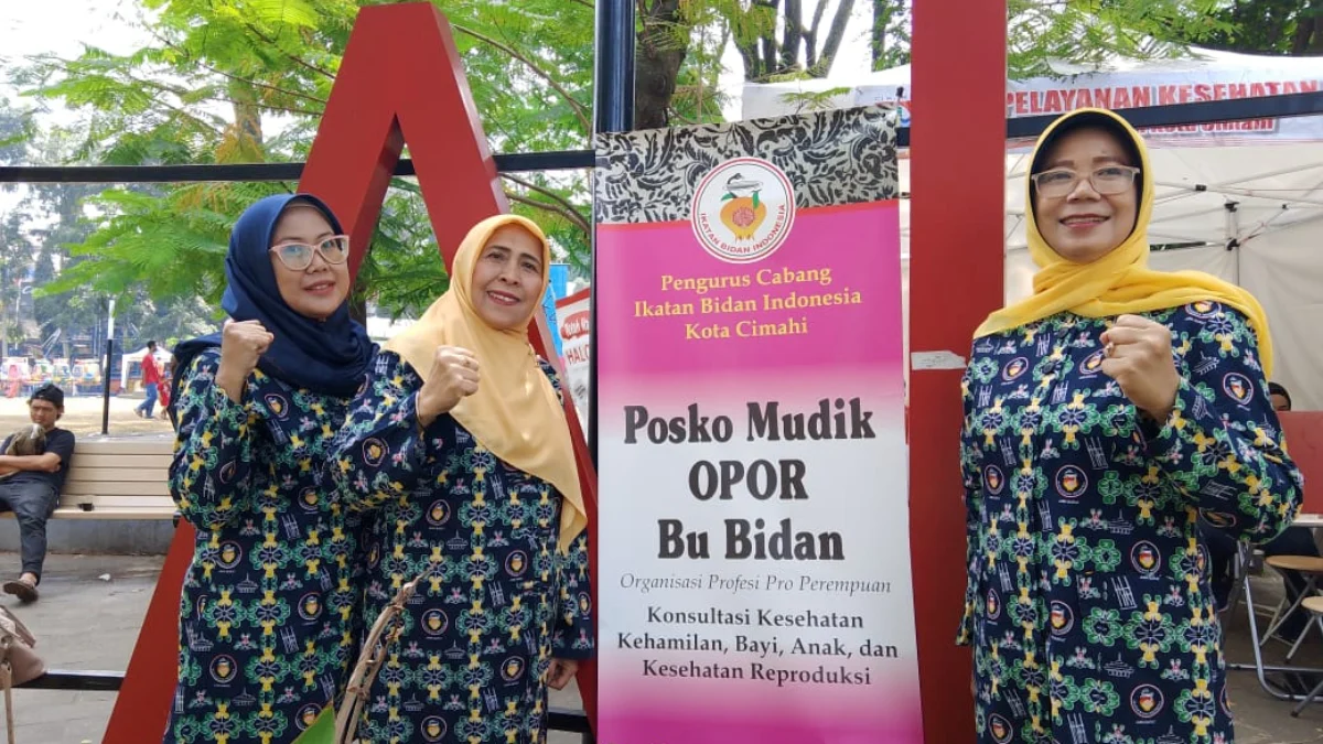 Posko Mudik OPOR Bu Bidan di Kota Cimahi.