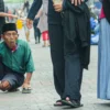 Si Kaya dan Miskin di Jabar Makin Timpang, Pansus Sayangkan Gini Ratio Tembus 0,425 Poin Ilustrasi ketimpangan di Jabar. (Pandu Muslim)