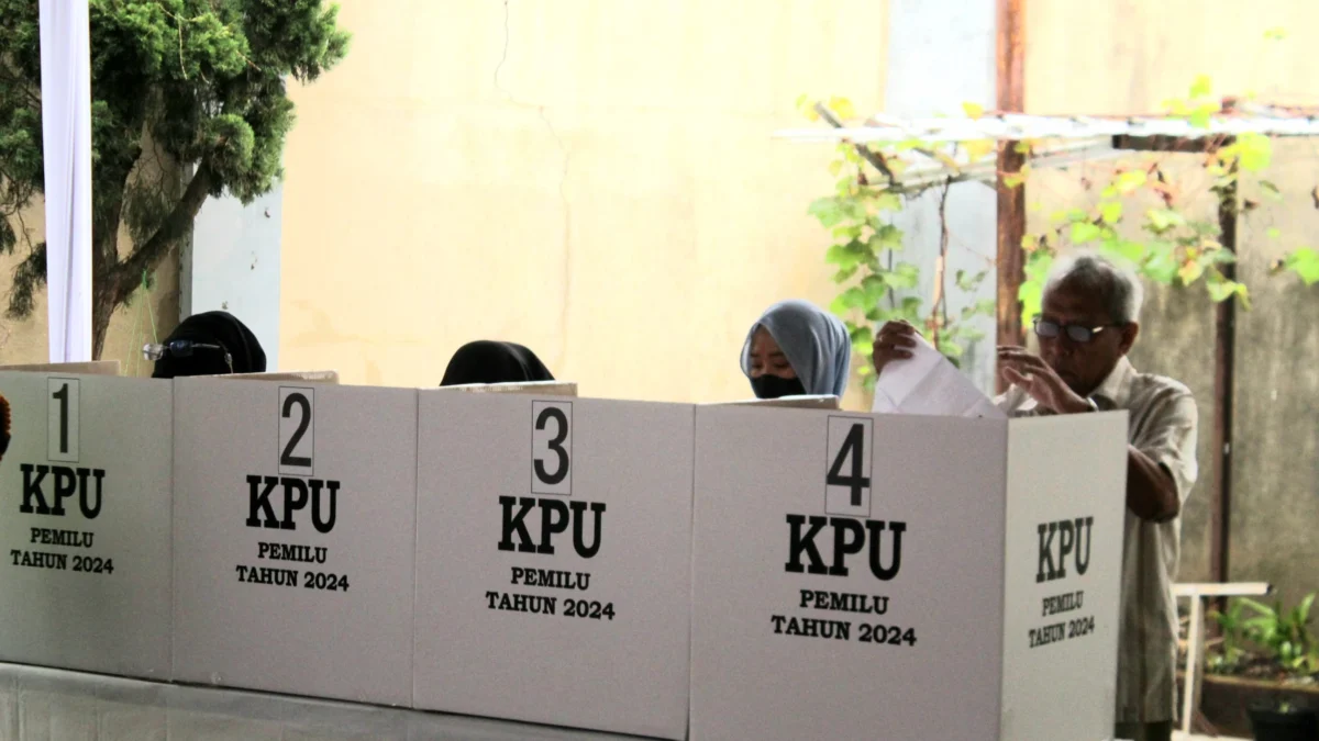 Partisipasi Pemilu 2024 di Kota Bandung Diklaim Menurun Masyarakat Kota Bandung mencoblos di Pemilu 2024 Februari lalu.