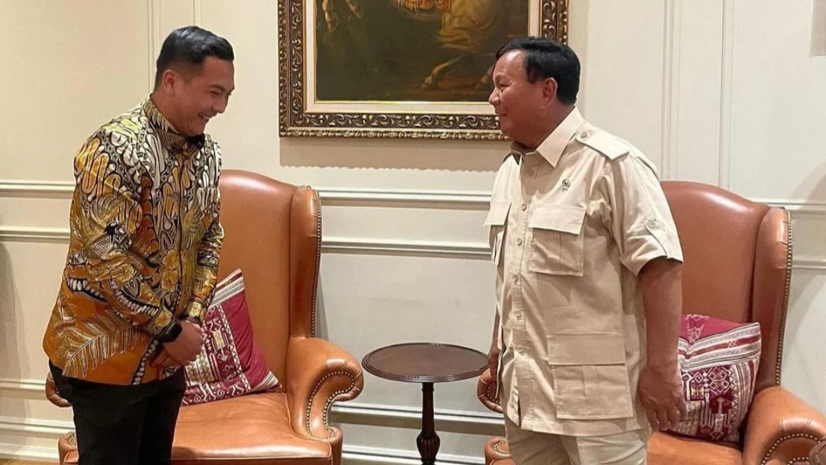 Caleg Gerindra terpilih di Dapil 6 Kabupaten Bandung, Taufiq Rahman Hakim, saat bertemu dengan Prabowo Subianto, Capres terpilih 2024/2029.