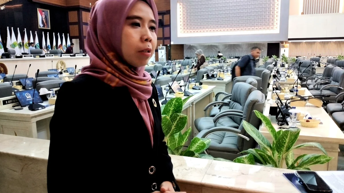 Bendahara DPD PDIP Jabar, Ineu Purwadewi Sundari, saat ditemui selepas paripurna, Selasa (30/4).