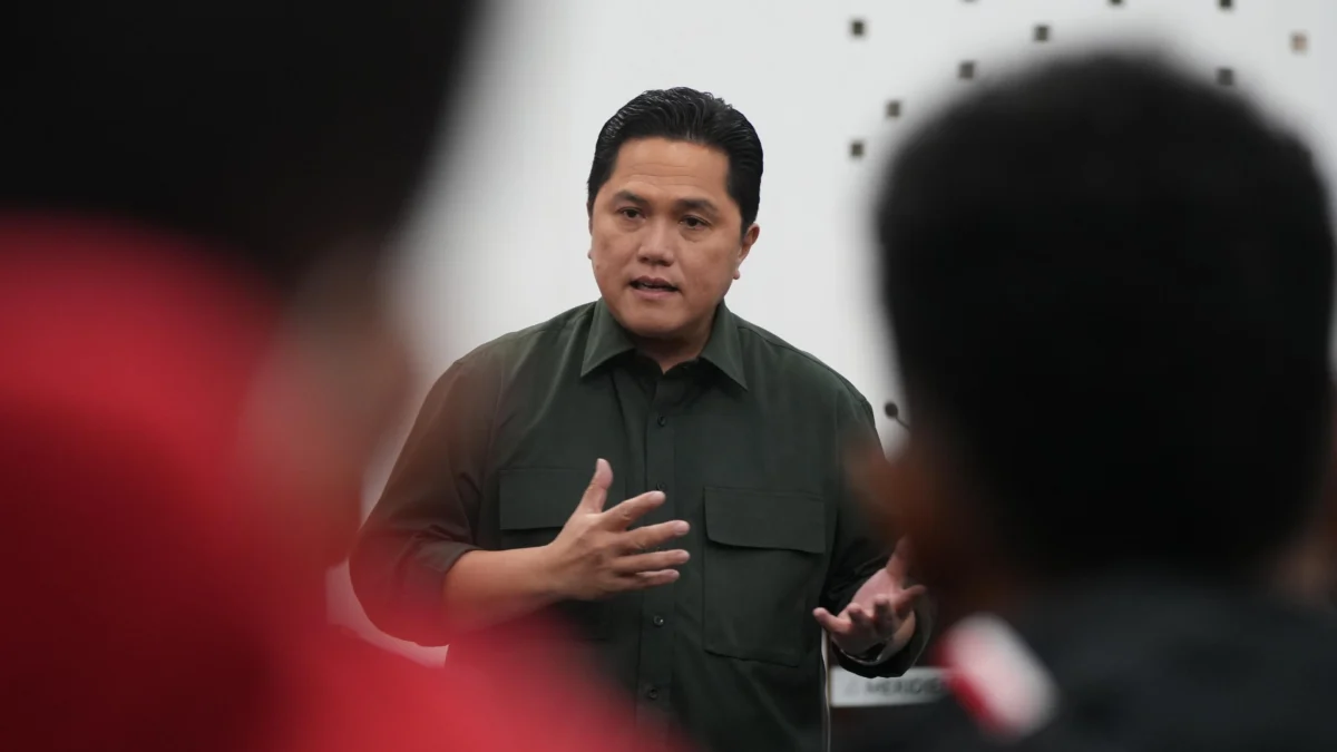 Erick Thohir Ketua Umum PSSI berhasil melobi klub SC Heerenveen melepas Nathan Tjoe-A-On bermain di Piala Asia (PSSI)
