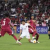 Marselino Ferdinan saat berlaga membela Timnas Indonesia Melawan Qatar (Foto: PSSI)