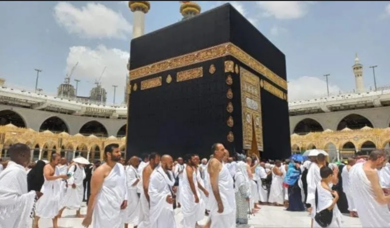 Khutbah Jumat 24 April 2026: Keistimewaan Ibadah Haji bagi Pemeluknya