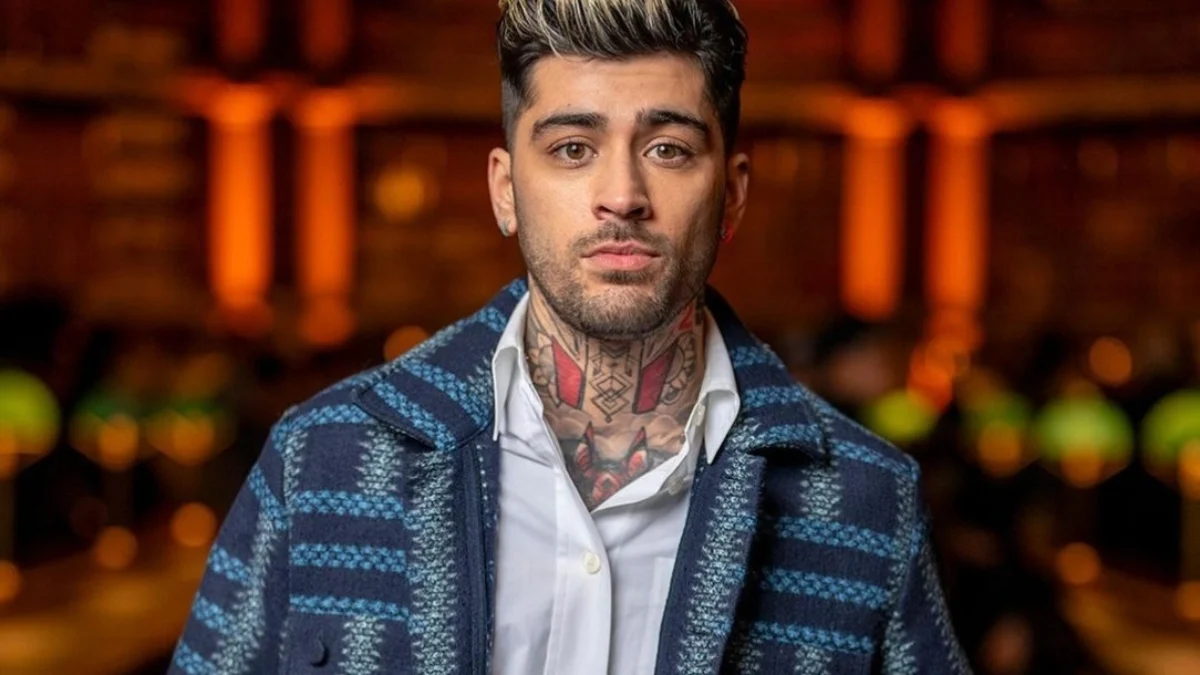 Zayn Malik Buka-bukaan Soal Penyesalan Saat Masih Bersama One Direction Zayn Malik Buka-bukaan Soal Penyesalan Saat Masih Bersama One Direction