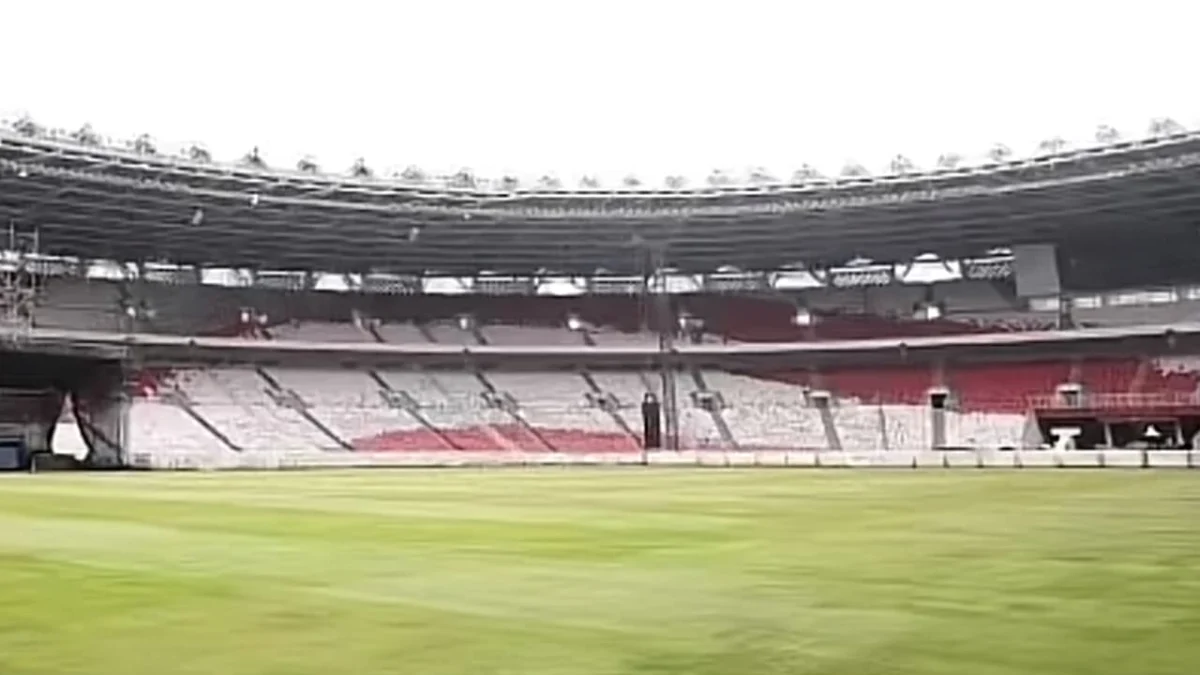 Menjelang Kualifikasi Piala Dunia Rumput GBK Rusak Usai Konser NCT Dream